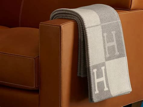 coperta hermes copia|7 Cozy Hermès Blanket Dupes .